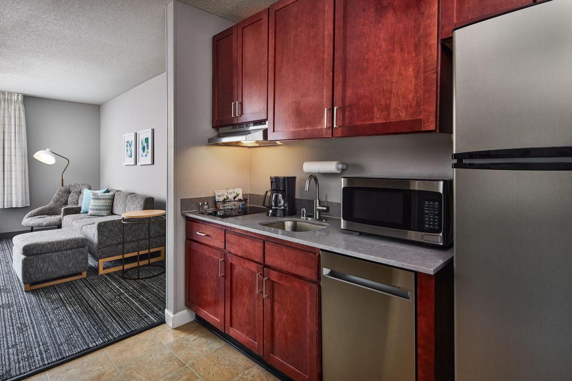 Towneplace Suites By Marriott Colorado Springs South Exterior photo